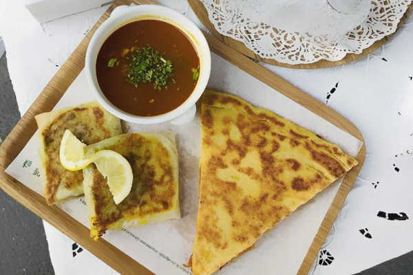 Chez Tante Farida — 2